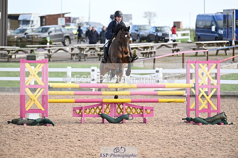 240407A-112337-05125 - Cls 27 Chard 1.05m & 1.10m Grand Prix