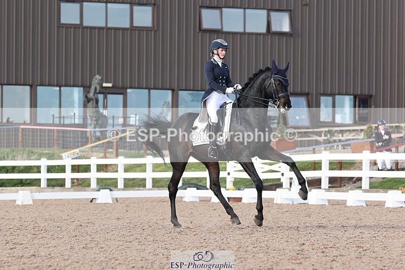 250404-174607-08112 - 069-India.Hamilton-Burnet-Kissingdale