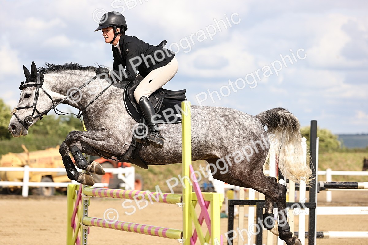SBM_003574 - Class 13 - Senior Foxhunter - 1.20m