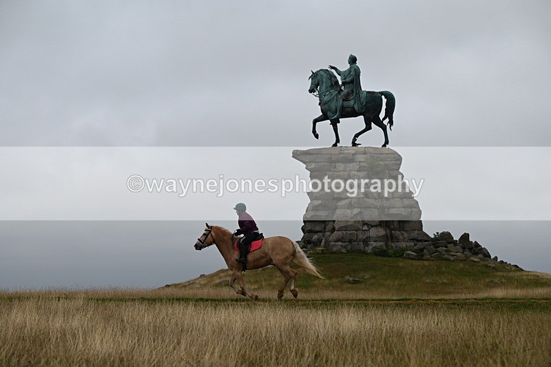 DSC_0494 - Time at Statue 09:51 to 10:54