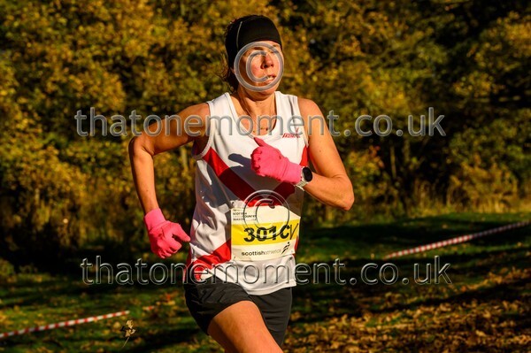 NatRel25-915773 - Senior Female Set Three