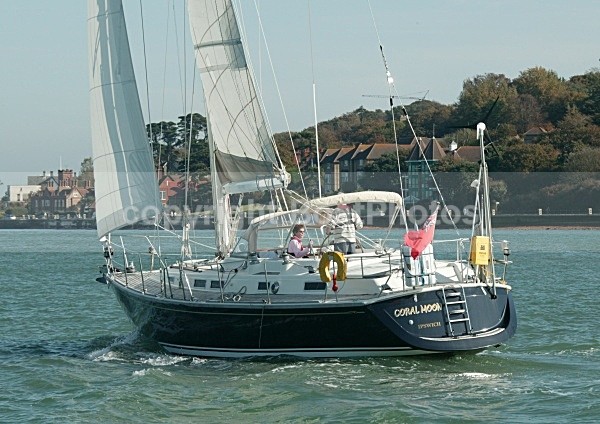 081112 CORAL MOON 8CDX1380 - Sailboats - monohull