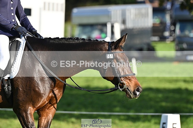 251024A-100428-08217 - G-551-Helen.Daly