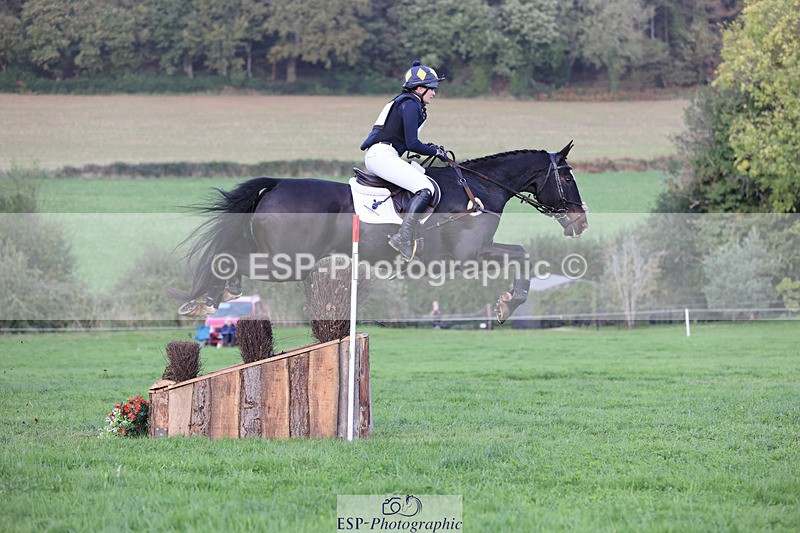 241025-151218-09233 - 215-Chloe.Livesey-SPORTSFIELD.LORD.LIVESEY