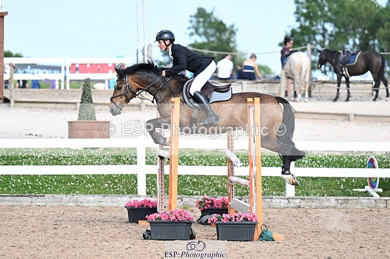 260627-173946-05805 - Cls 27 Foxhunter and 1.10m