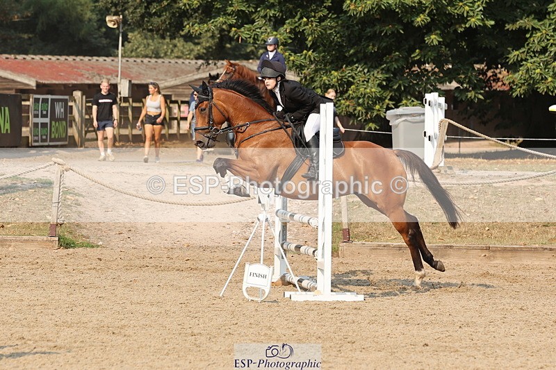 250816A-095551-00570 - Cls 2 Club 80cm