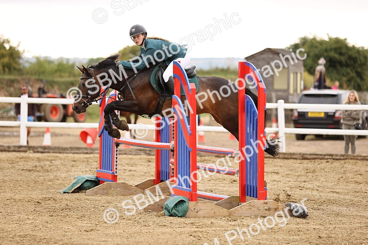 SBM_024413 - Class 8 - Clear Round