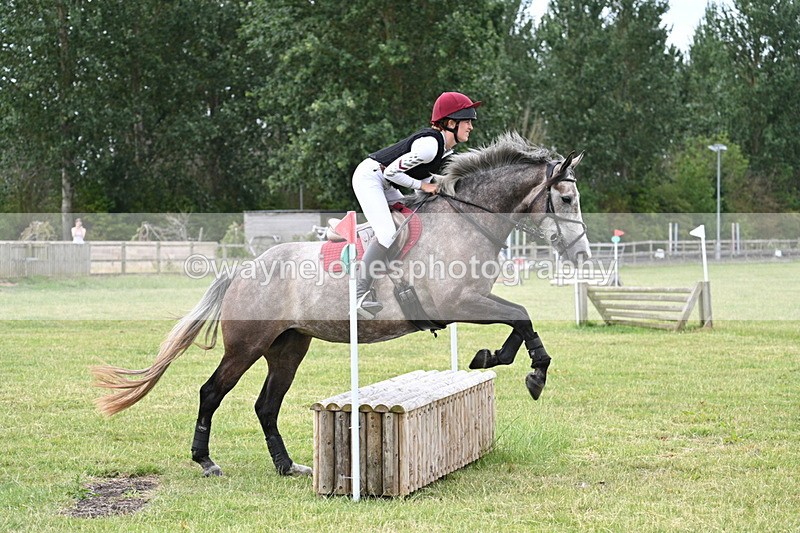 WJ7_5341 - 60cm XC Time 10:17 to 10:49