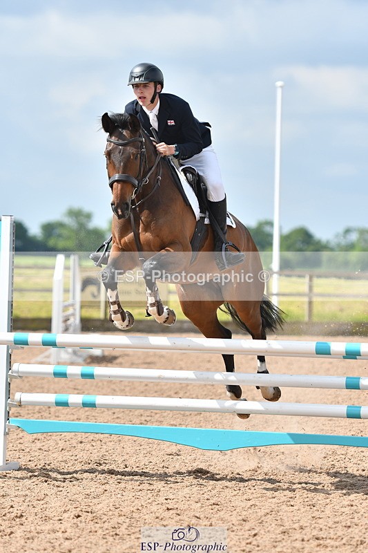 240609A-101951-03799 - Cls 16 Snr Discovery and 1m Open