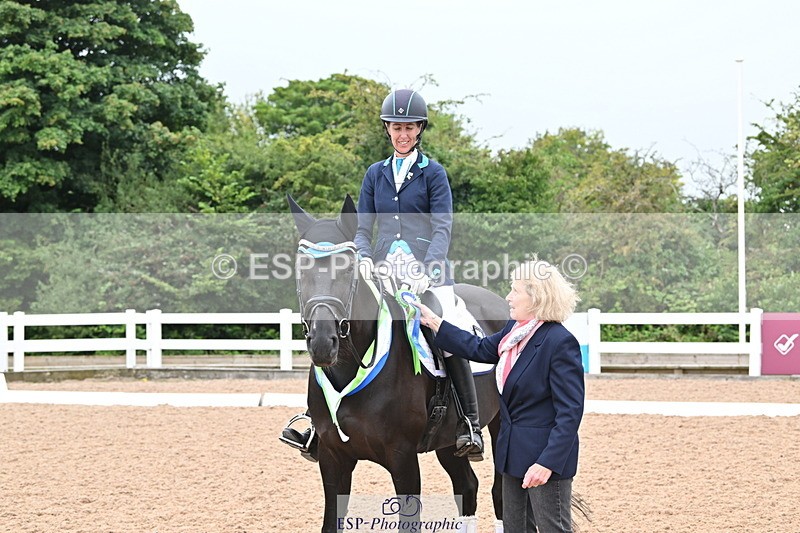 240815A-130358-01060 - Cls 7-P Freestyle Medium Bronze