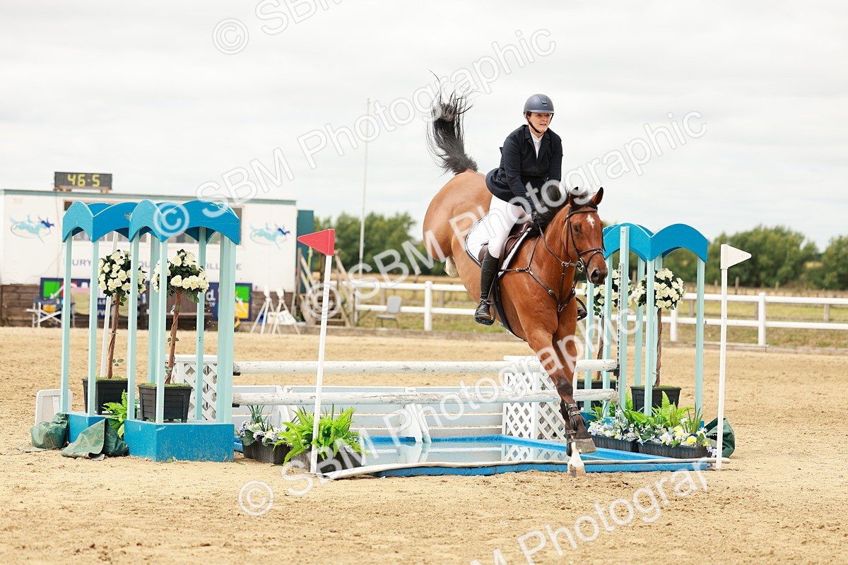 SBM_018145 - Class 21 - Senior Newcomers Championship 2d Rd