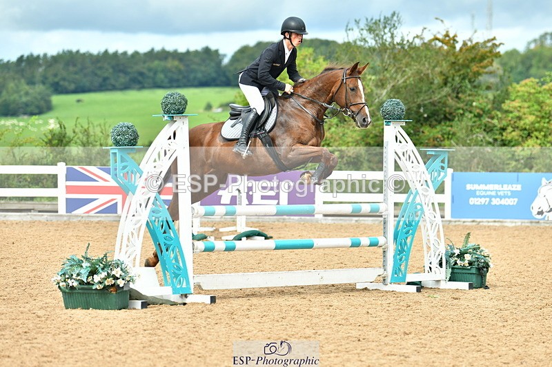 230813A-105825-11595 - Cls 40 A&B Senior Discovery & 1m Open