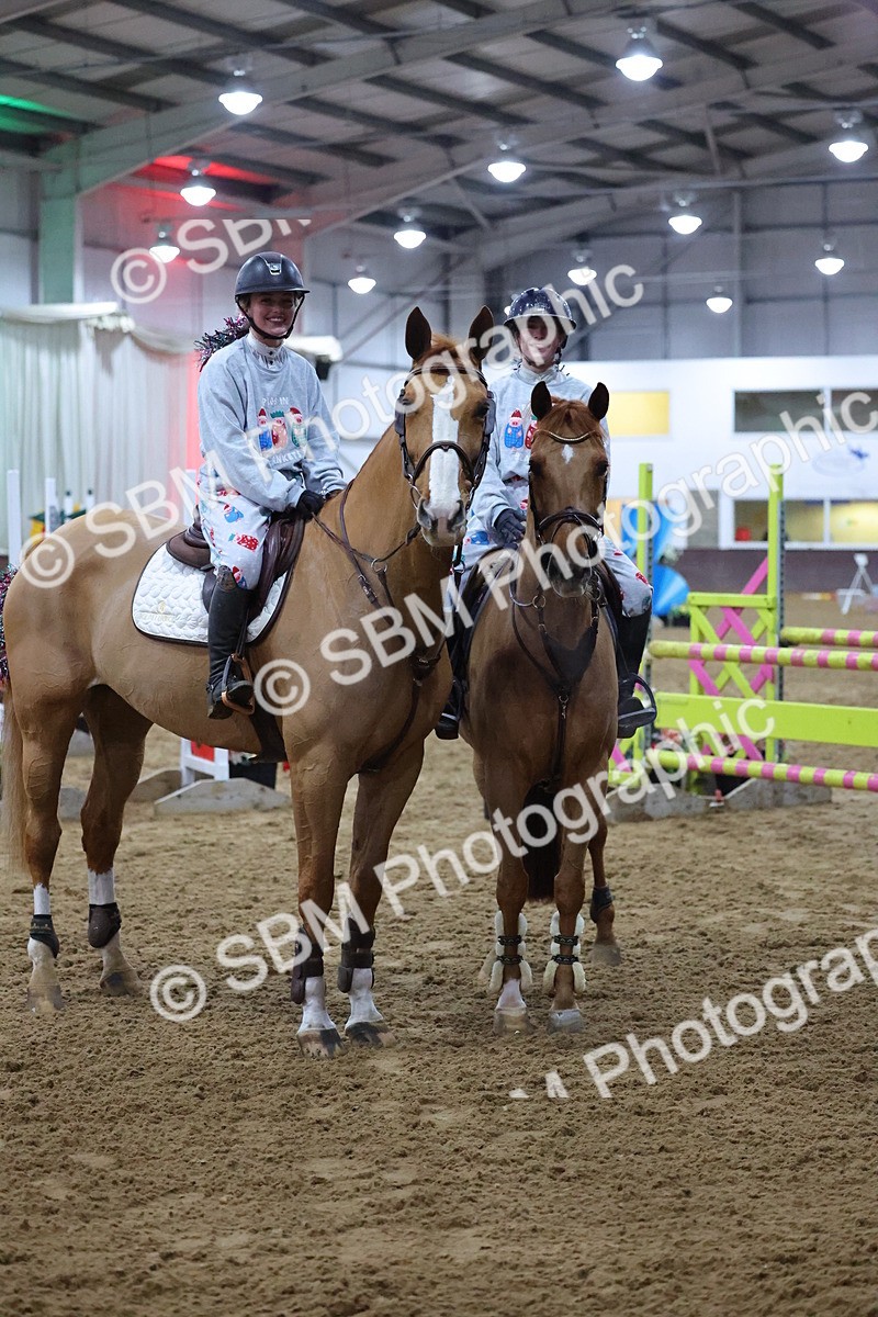 SBM_004273 - Class 20 - Pairs Relay Jumping 1.10m