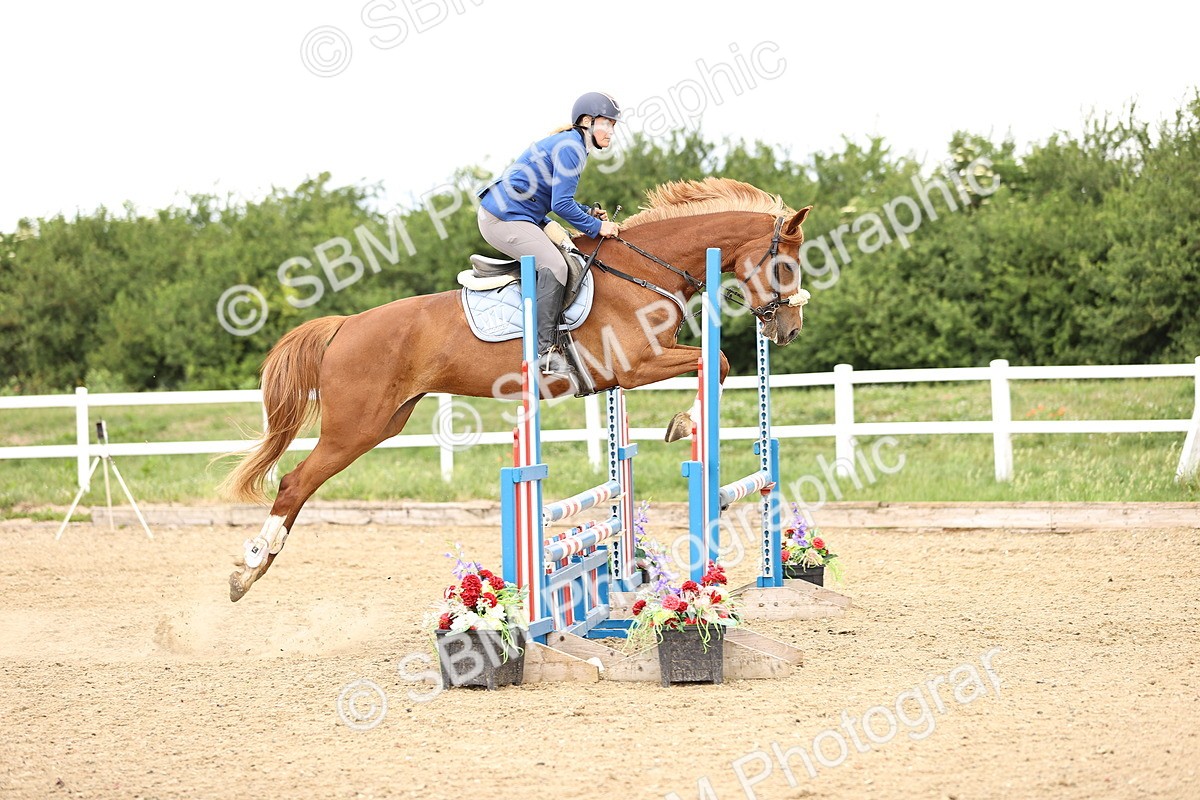 SBM_006105 - Class 16 - Senior British Novice - 90cm
