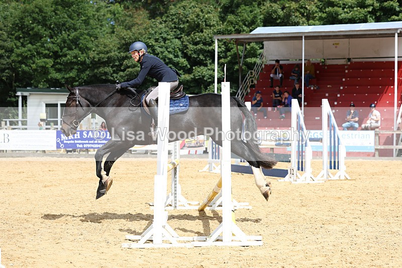 3E7A0169 - Class 9: Senior British Novice/90cm open