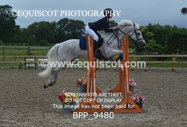 BPP_9480 - CLASS 18 SUN Pony Newcomers/ 1m Open