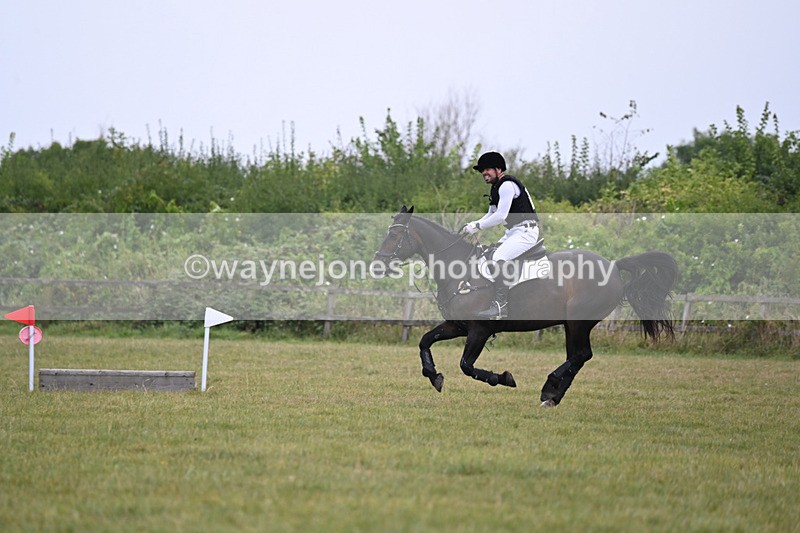 WJ6_3820 - 80cm XC Time 16:24 to 16:31