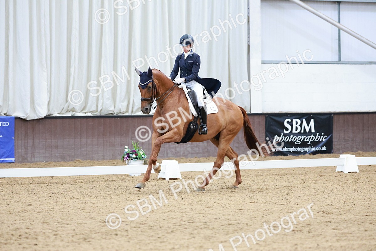 SBM_016359 - Class 5 - FEI INT II - 17.24-18.20