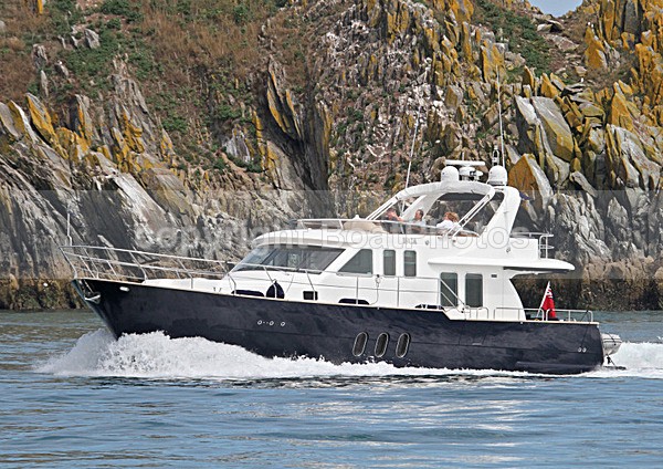 100725 ISCA IMG_4766 - Flybridge Cruisers