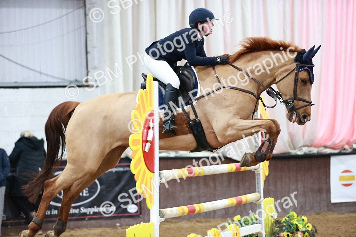 SBM_002574 - Class 11 - Senior Foxhunter 1.20m
