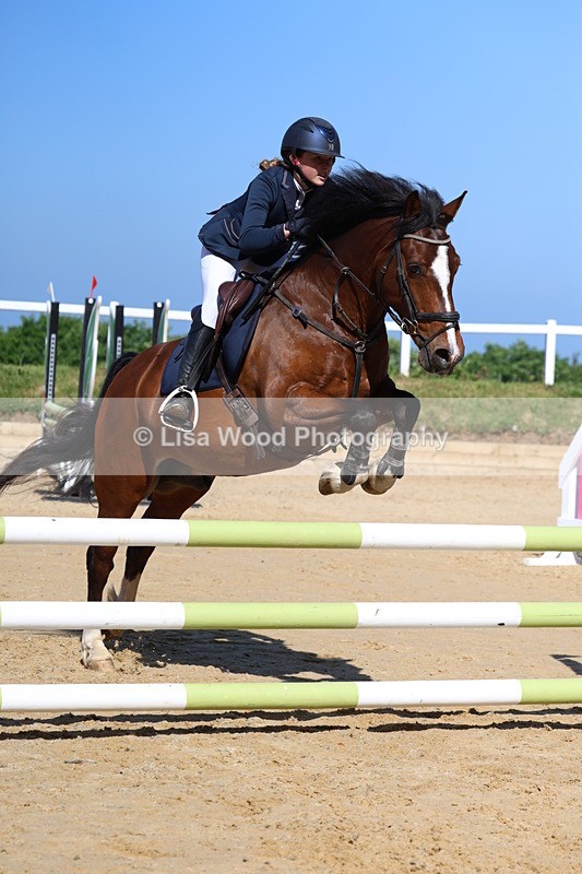3E7A8978 - Class 4: Pony British Novice/80cm open