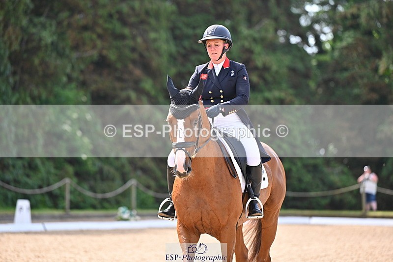 250523A-103122-05705 - D-462-Gemma.Stevens-CHILLI.KING