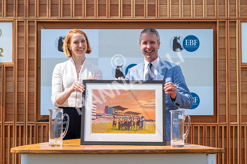 120626-Race 3-Bintaryana-1010 - Race 3 15.00pm British EBF Fillies' Handicap