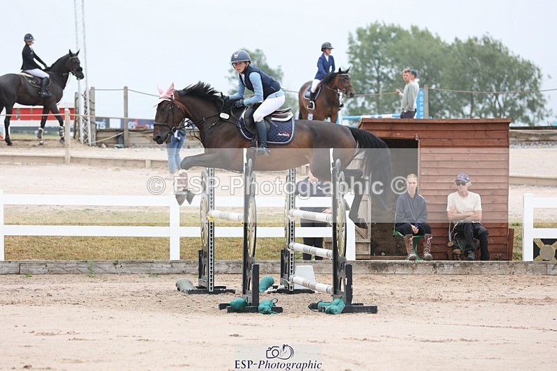 250717-090509-03381 - Cls 9, 1 Star Bronze Tour