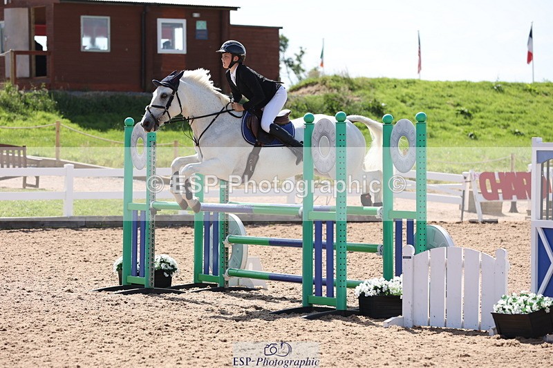 240629A-102126-04078 - Cls 17 Discovery and 90cm Open