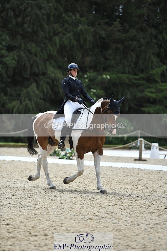 230525-133428-02200 - 107-KOLESTON_PERFECT-Torie_Sleep-WEDTrotUp+DR
