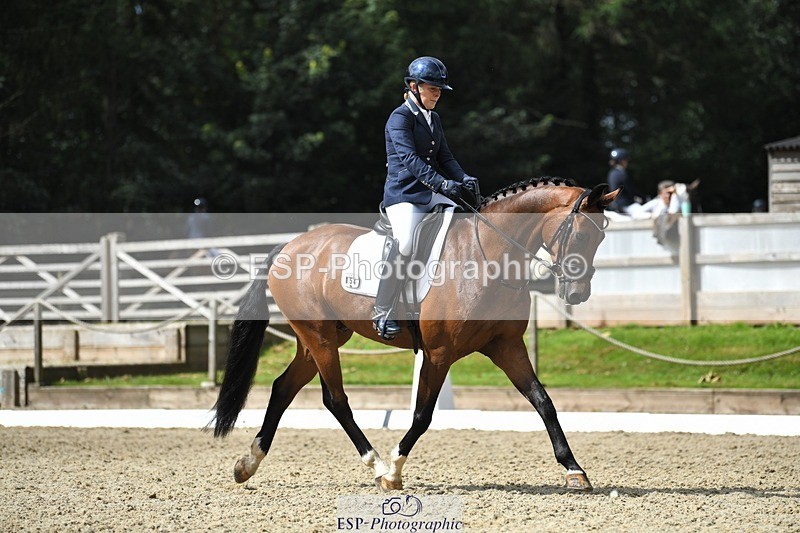 230812-112015-03585 - Cls 6 Novice Silver 10.30 to 11.55 break