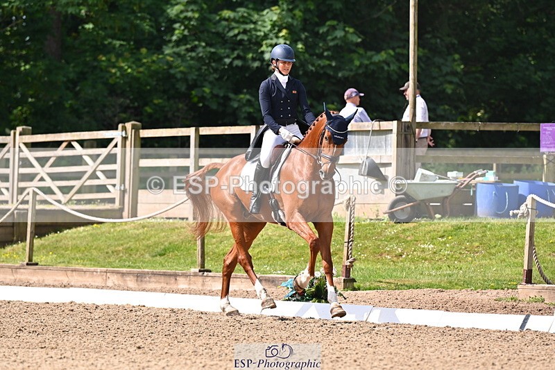 250523A-102007-05920 - C-261-Danielle.Dunn-ICI.DOR.DE.DONNA.CADANZA.Z