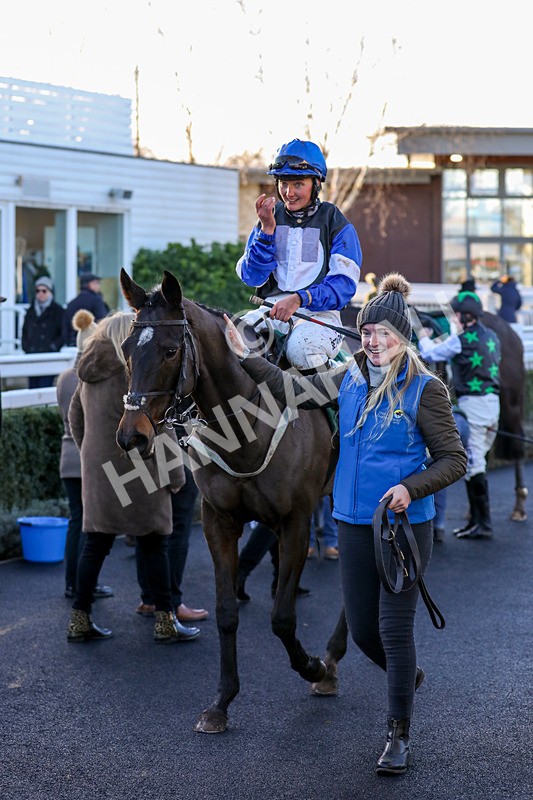 010124-Race 2-Belle Na Bann-3942 - Race 2