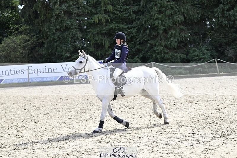 250823A-151043-32740 - WC Round 2 15.00 to 16.00