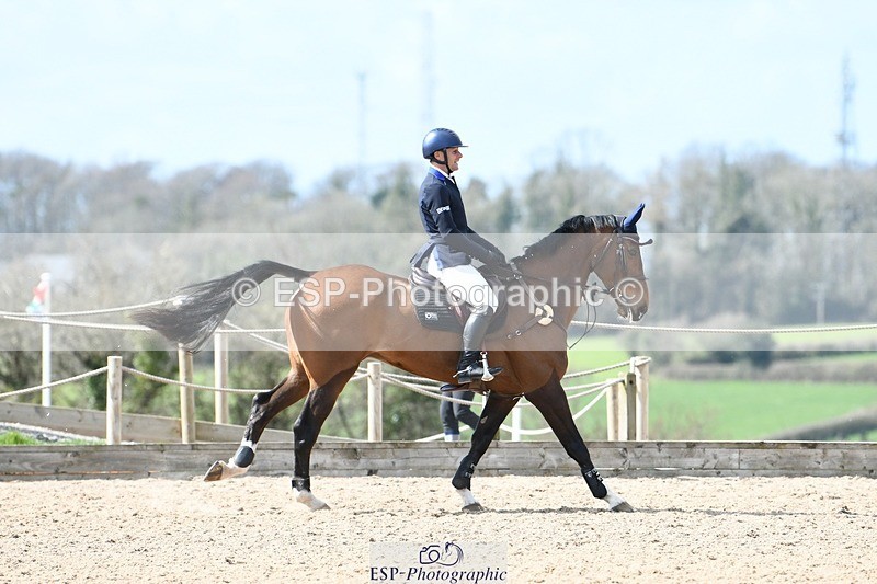 250328-130545-01133 - Cls 3 Snr Foxhunter