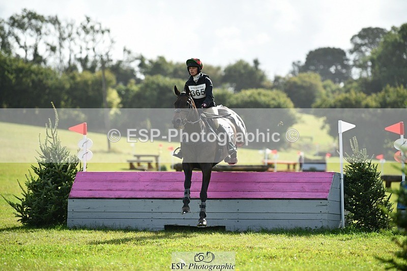 250831-100351-05799 - H-365-Georgina.Ewell