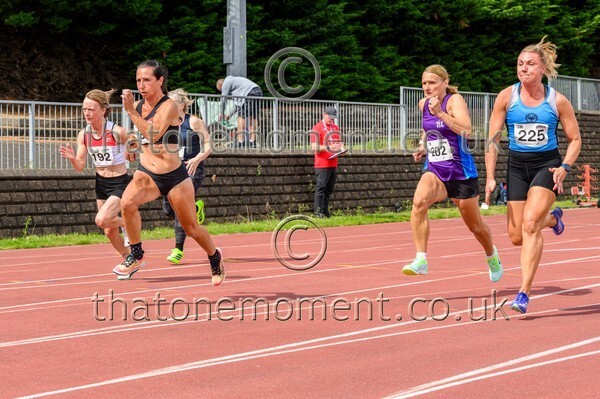 CEM26-912785 - Track Female Set One