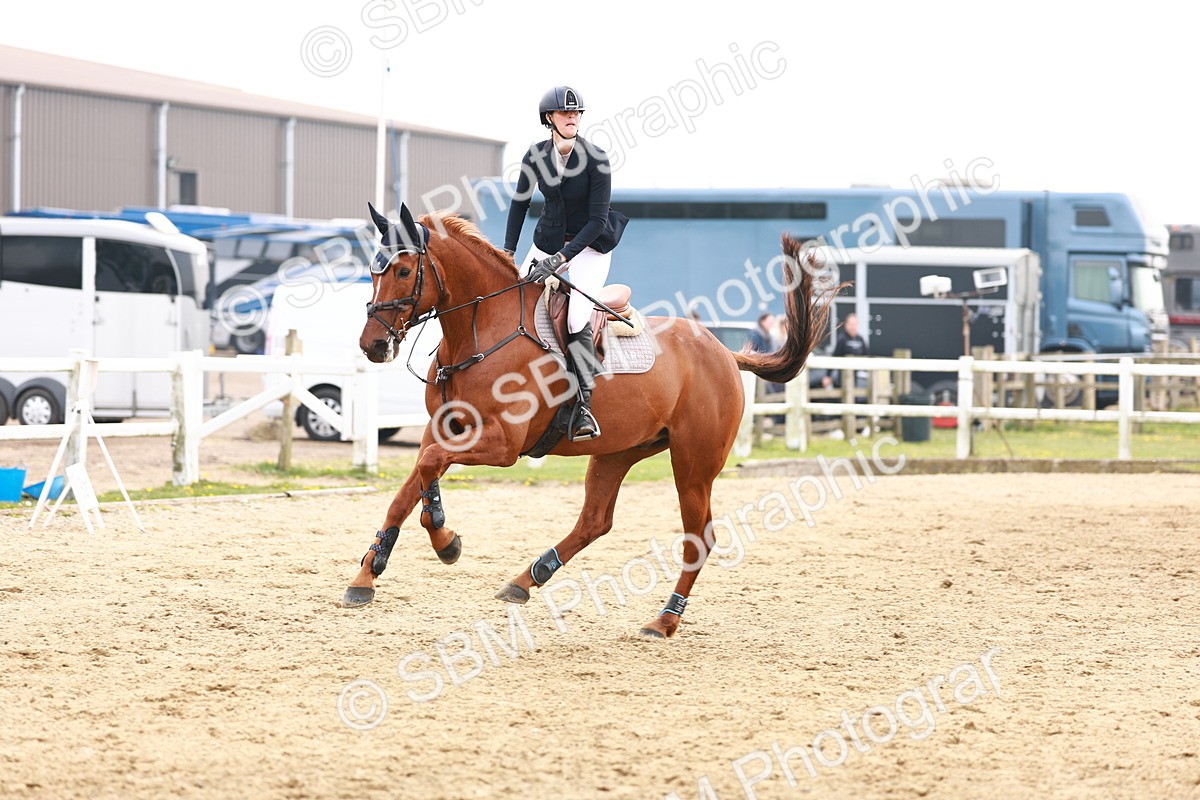  - Class 18 - Senior Newcomers - 1.10m