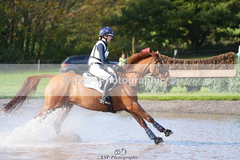 251024A-122116-08739 - B-127-Jessica.McCaldin