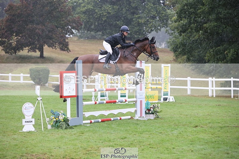 250830A-141539-06925 - Cls 16 Snr Newcomers and 1.10m Open