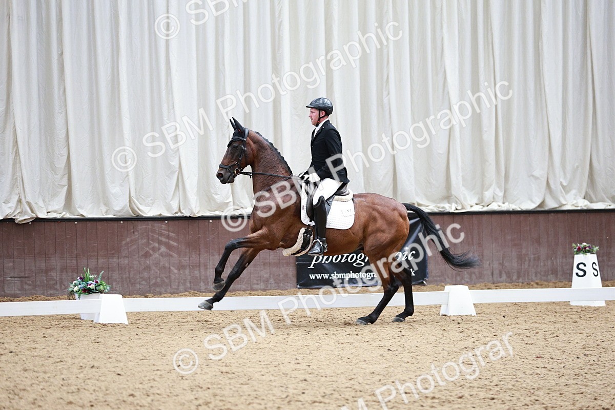 SBM_005320 - Class 14 - Novice FSM - 12.17-13,21