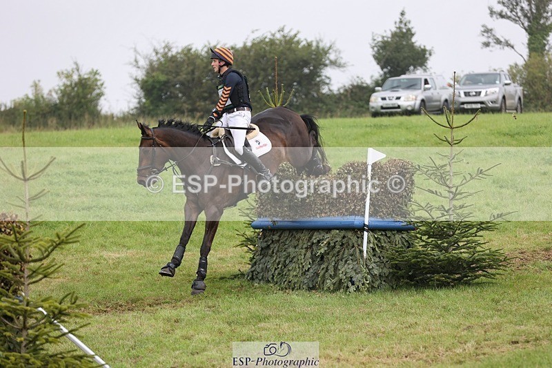 240901A-124409-08900 - 313-Max.Forster-CELTIC.CROSS