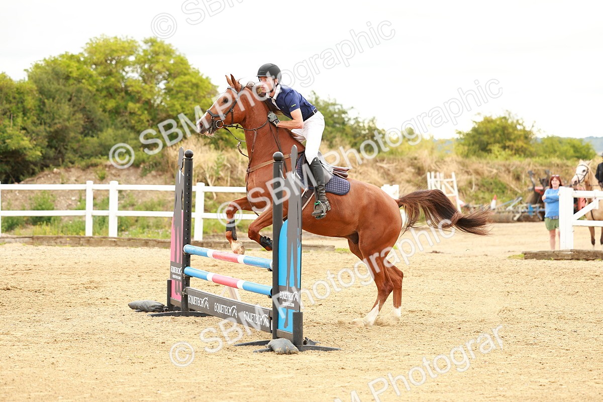 SBM_001537 - Class 8 - Clear Round