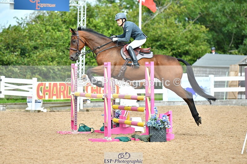 230813A-110220-11619 - Cls 40 A&B Senior Discovery & 1m Open