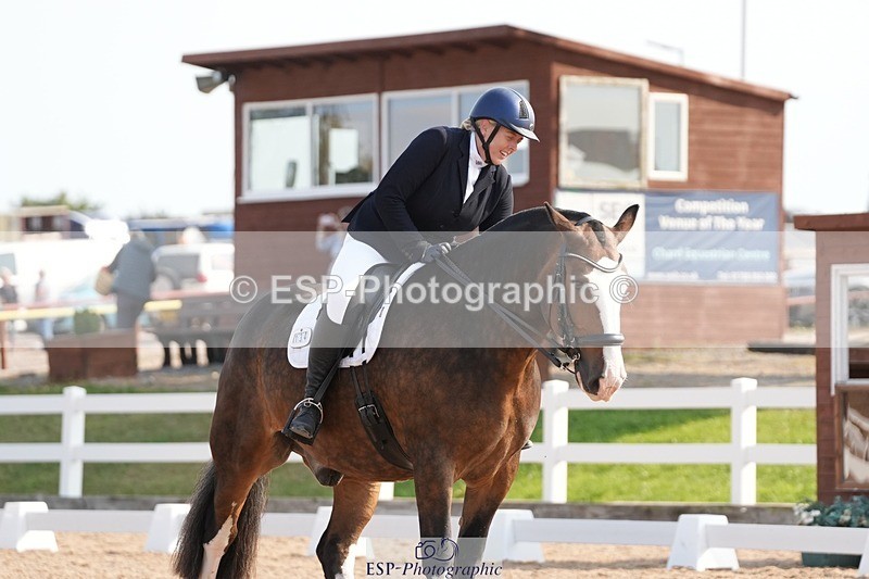 250817-100657-08290 - 134-Abby.HayesRathnagrew.Pride