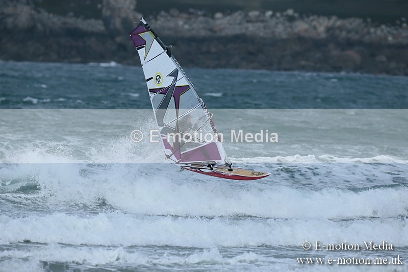 WS 020413-180 - Windsurfing