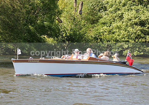 120628 PICARDIE WT7A1137 - HENLEY ROYAL REGATTA Thurs 28th June 2012