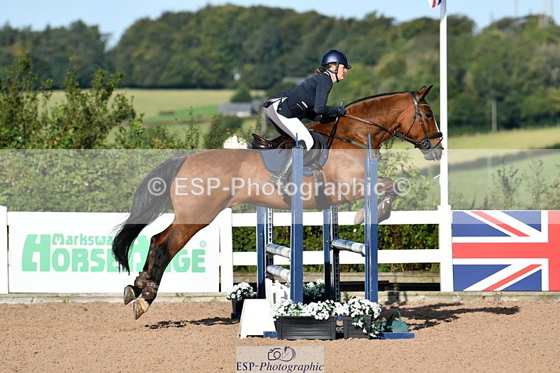 240913A-090841-02854 - Cls 20 Snr British Novice and 90cm Open