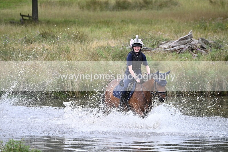 WJ7_2579 - Time at Water 11:37 to 12:13