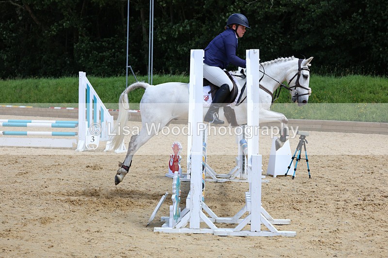 3E7A2241 - Class 4: 70 -75cm Part A